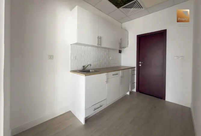 104255002 - Property Image 3