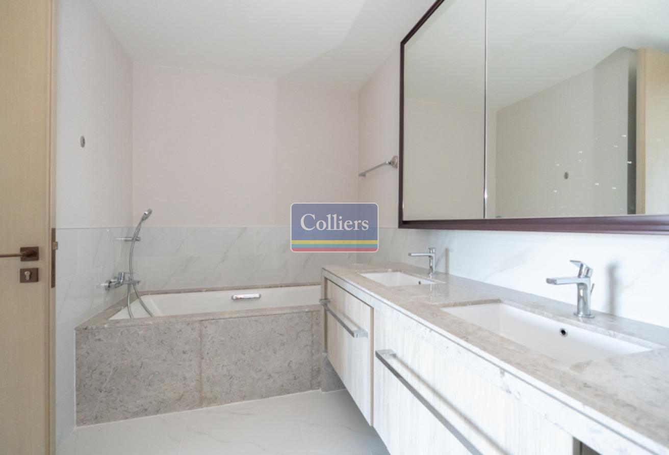 Live in Style | Fully Furnished Home in Prime Area photo 12