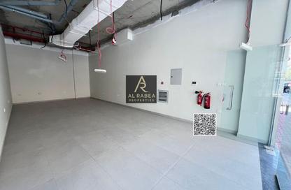 Shop - Studio - 1 Bathroom for rent in Abna Saqer Building - Al Hamidiya 1 - Al Hamidiya - Ajman