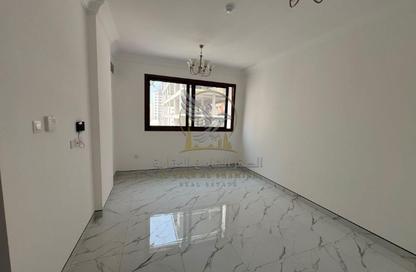 Apartment - 1 - 2 for rent in Al Mahatta - Al Qasimia - Sharjah
