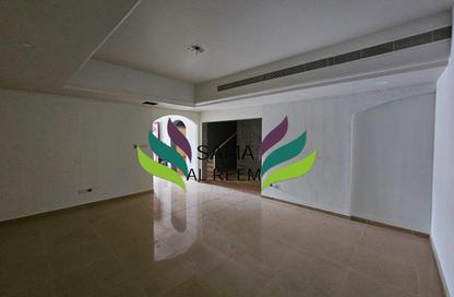 Villa - Studio - 4 for rent in Jumeirah 1 Villas - Jumeirah 1 - Jumeirah - Dubai