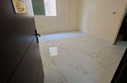 Apartment - 1 Bedroom - 1 Bathroom for rent in Al Qulaya'ah - Al Sharq - Sharjah Apartment - 1 Bedroom - 1 Bathroom for rent in Al Qulaya'ah - Al Sharq - Sharjah