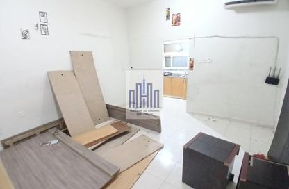 Apartment - Studio - 1 Bathroom for rent in Fire Station Road - Muwaileh - Sharjah