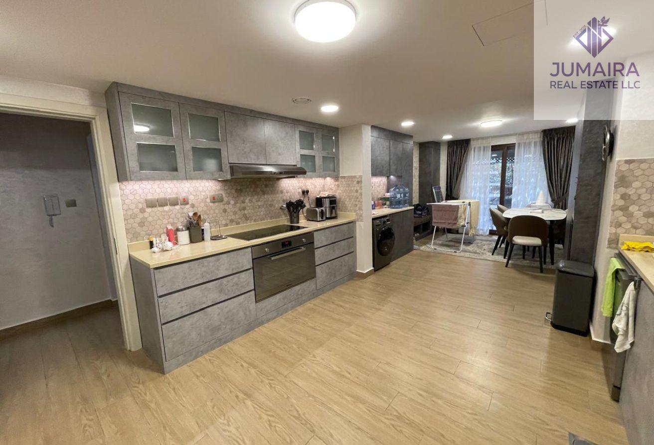Rare 5BR Duplex | Fully Upgraded & Extended