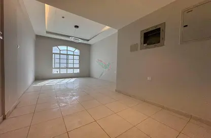 شقة - غرفة نوم - 1 حمام للايجار في الجيمي - العين