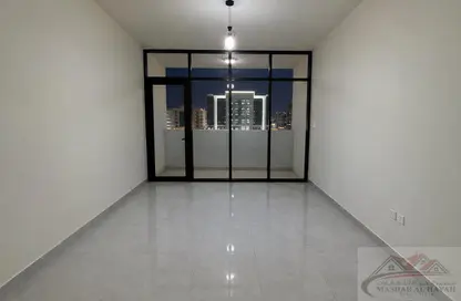 Apartment - 1 Bedroom - 2 Bathrooms for rent in Muwaileh 29 Building - Muwaileh - Sharjah
