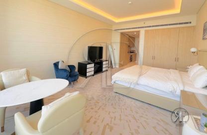 Apartment - Studio - 1 Bathroom for rent in The Palm Tower - Palm Jumeirah - Dubai