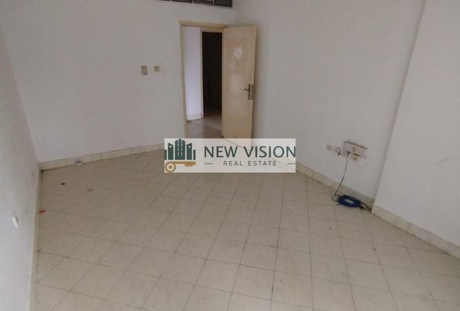 68676834 - Property Image 3