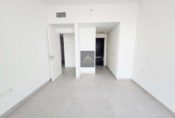 77399743 - Property Image 2