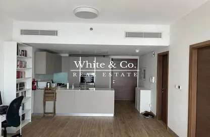 Apartment - 1 Bedroom - 1 Bathroom for sale in East 40 - Al Furjan - Dubai Apartment - 1 Bedroom - 1 Bathroom for sale in East 40 - Al Furjan - Dubai