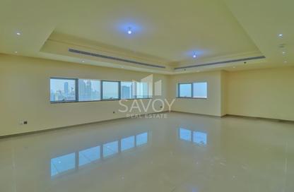 Apartment - 3 Bedrooms - 4 Bathrooms for rent in Silver Wave Tower - Al Mina - Abu Dhabi
