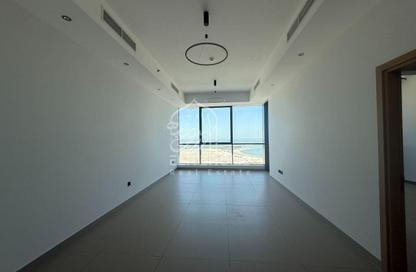 Apartment - 1 Bedroom - 2 Bathrooms for rent in La Plage Tower - Al Mamzar - Sharjah - Sharjah Apartment - 1 Bedroom - 2 Bathrooms for rent in La Plage Tower - Al Mamzar - Sharjah - Sharjah