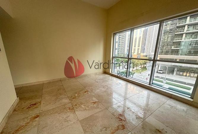 104698304 - Property Main Image