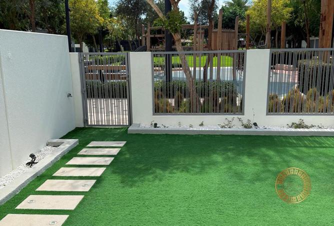 73111710 - Property Image 2