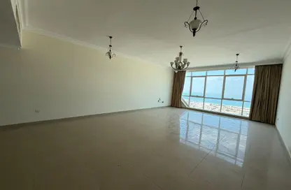 Apartment - 3 Bedrooms - 5 Bathrooms for rent in Al Muhannad Tower - Al Majaz - Sharjah
