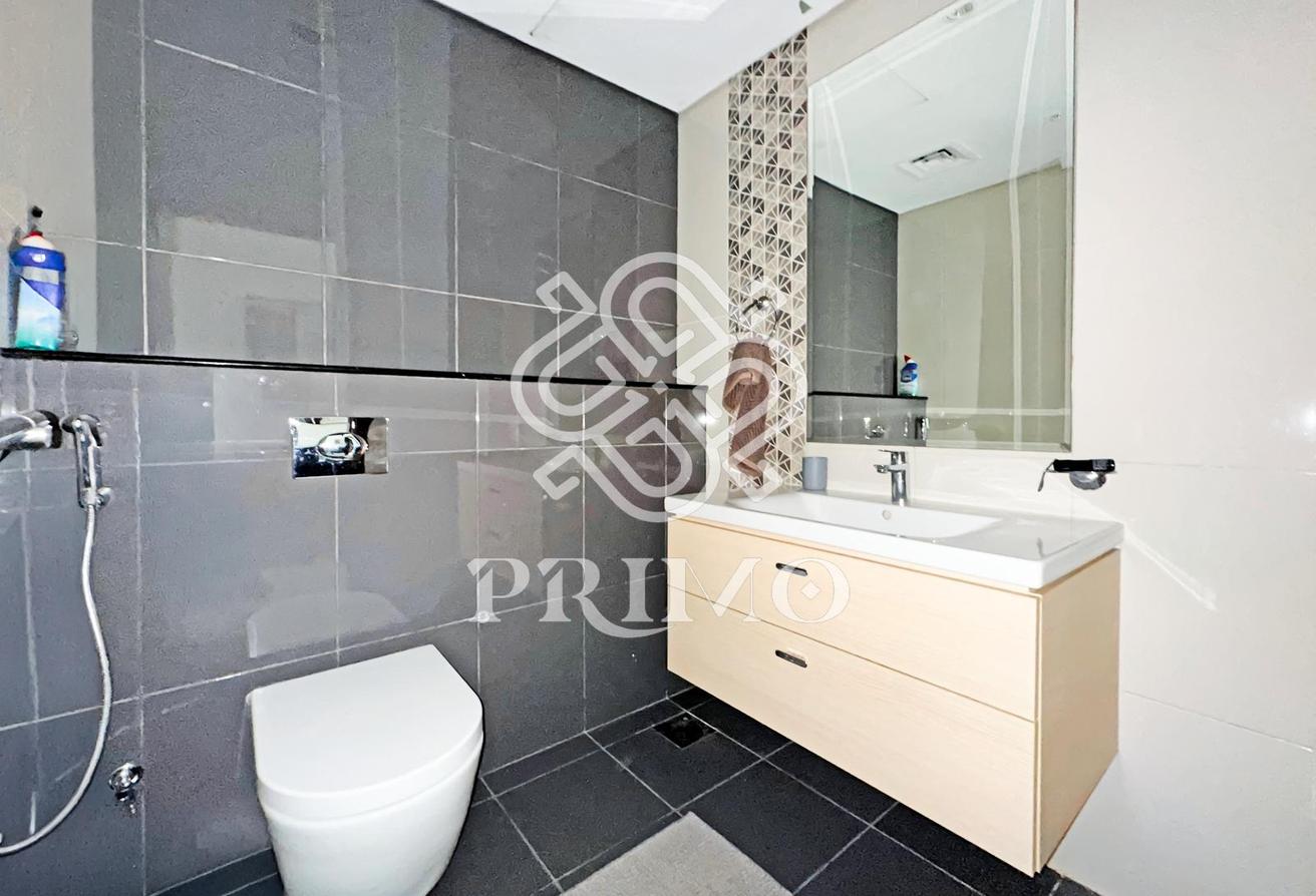 Fully Furnished | Vacant | Negotiable photo 9