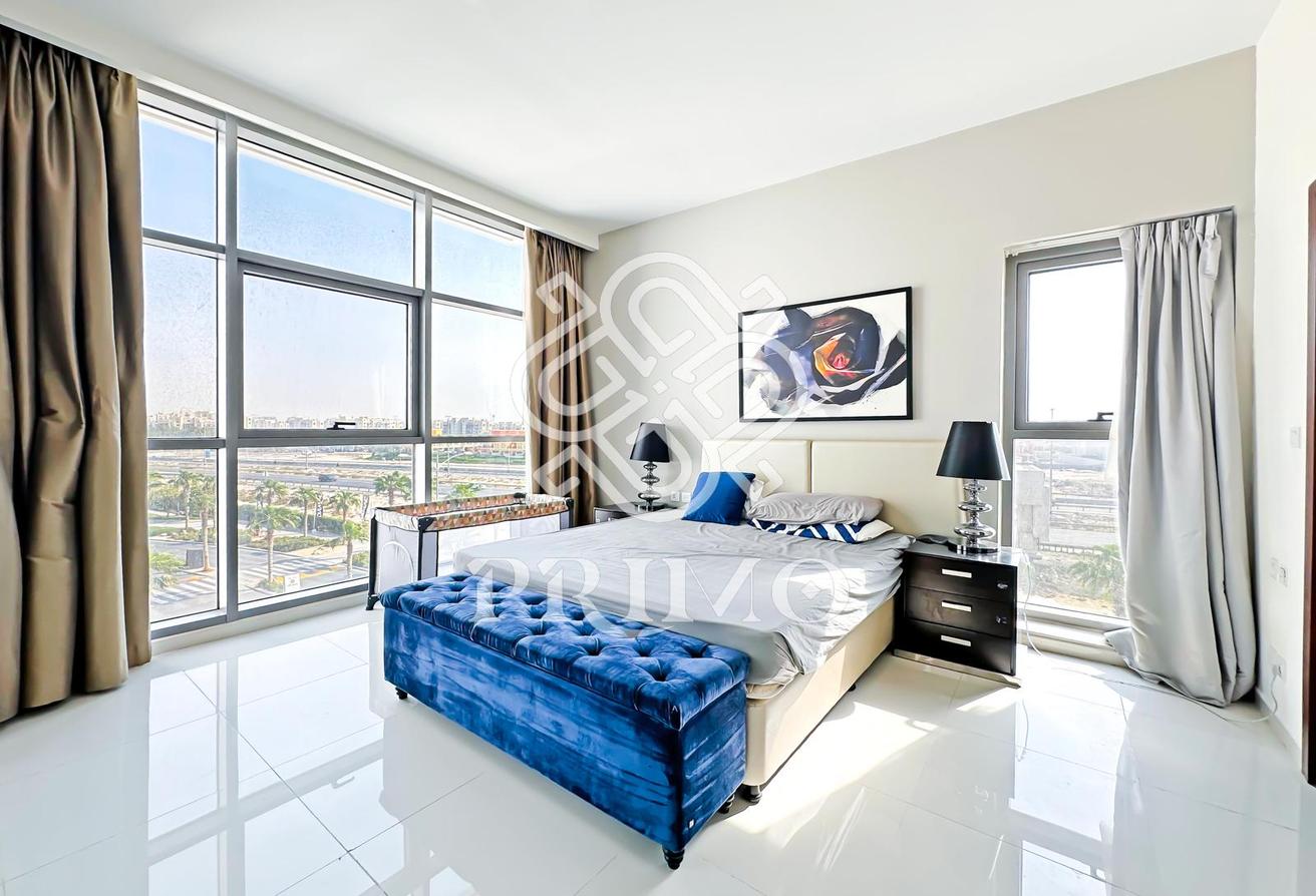 Fully Furnished | Vacant | Negotiable photo 8