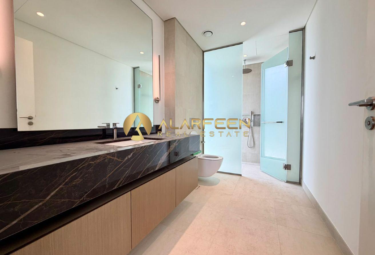 Private Elevator | With Maid | Spacious Villa photo 8