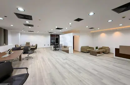 مكتب - استوديو للايجار في القمة - الخليج التجاري - دبي