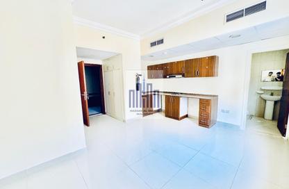 Apartment - Studio - 1 Bathroom for rent in Muwailih Building - Muwaileh - Sharjah Apartment - Studio - 1 Bathroom for rent in Muwailih Building - Muwaileh - Sharjah