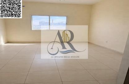Labor Camp - Studio - 7+ Bathrooms for rent in Ali Mousa Building - Al Sajaa Industrial - Al Sajaa - Sharjah Labor Camp - Studio - 7+ Bathrooms for rent in Ali Mousa Building - Al Sajaa Industrial - Al Sajaa - Sharjah