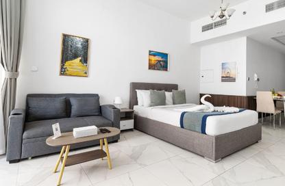 Apartment - Studio - 1 Bathroom for rent in Millennium Binghatti Residences - Business Bay - Dubai