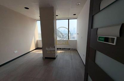 Co-working space - Studio - 6 for rent in Al Majaz 1 - Al Majaz - Sharjah