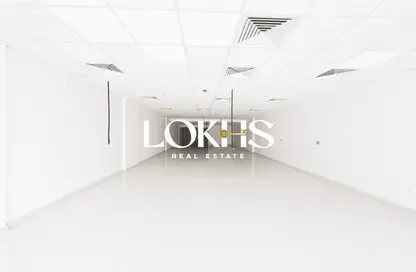 Retail - Studio - 1 Bathroom for rent in Karimian 3 - Jumeirah Garden City - Al Satwa - Dubai