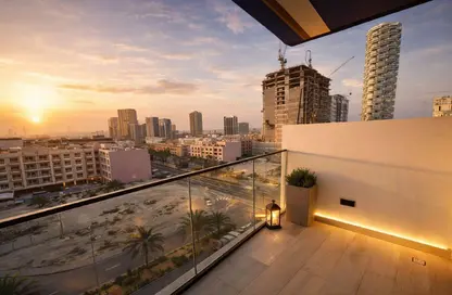 شقة - 2 غرف نوم - 2 حمامات للايجار في بن غاطي كريست - الضاحية 13 - قرية جميرا الدائرية - دبي