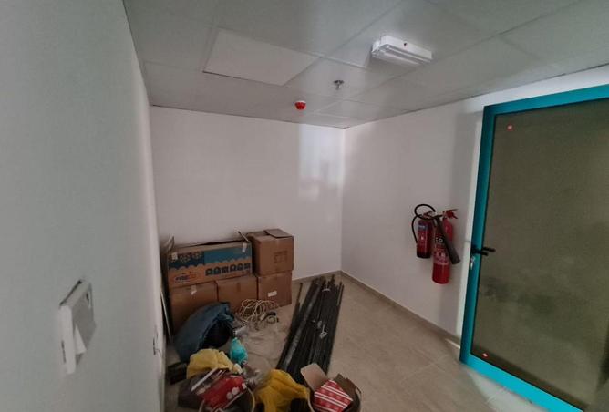 2PAWty4Qb32 - Property Image 2