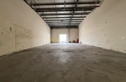 Warehouse - Studio - 1 Bathroom for rent in Industrial Area 12 - Sharjah Industrial Area - Sharjah