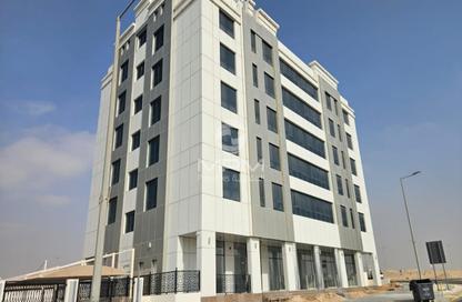 شقة - 2 غرف نوم - 3 حمامات للايجار في مدينة الرياض - أبوظبي