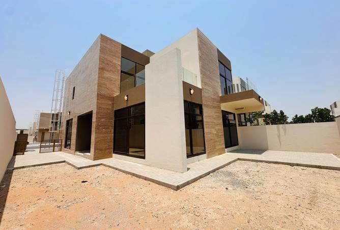 Brand New 4BR+Maid Balcony Corner Unit Elie Saab