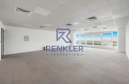 Office Space - Studio - 1 Bathroom for rent in Churchill Executive Tower - Churchill Towers - Business Bay - Dubai