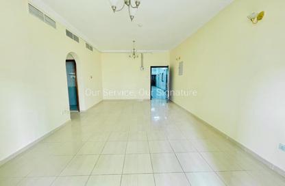 Apartment - 2 Bedrooms - 3 Bathrooms for rent in New Al Taawun Road - Al Taawun - Sharjah