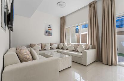 Apartment - 3 - 3 for rent in Victoria - Damac Hills 2 - Dubai