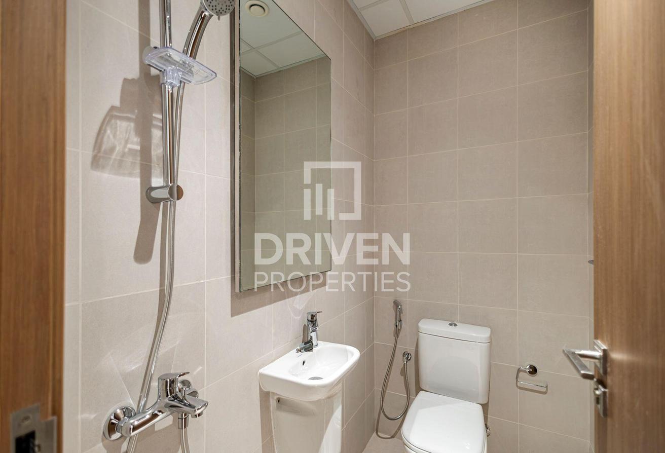 Exclusive Apt | Ready to Move in | Prime Location photo 15