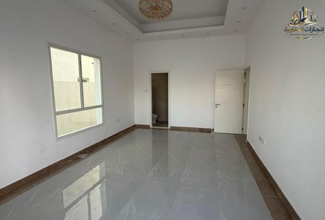 73115389 - Property Image 3