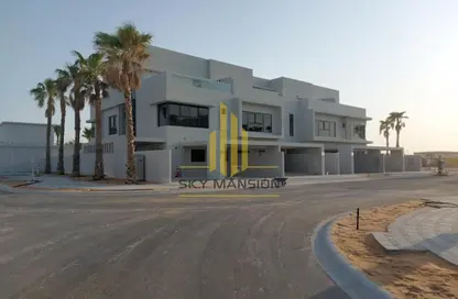 Villa - 3 Bedrooms - 5 Bathrooms for sale in Wadi Al Safa 4 - Dubai