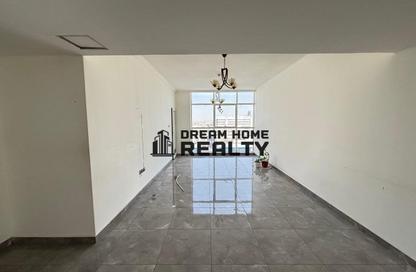 Apartment - 2 Bedrooms - 2 Bathrooms for rent in Jamal Abdul Nasser Street - Al Majaz - Sharjah
