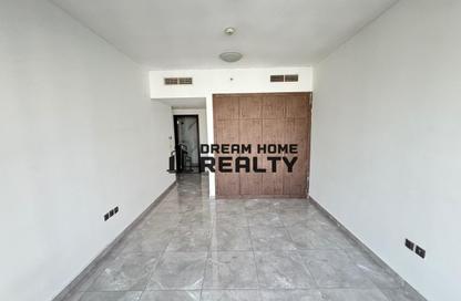 Apartment - 2 Bedrooms - 2 Bathrooms for rent in Jamal Abdul Nasser Street - Al Majaz - Sharjah