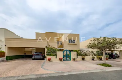 Villa - 4 Bedrooms - 5 Bathrooms for sale in Meadows 2 - Meadows - Dubai Villa - 4 Bedrooms - 5 Bathrooms for sale in Meadows 2 - Meadows - Dubai