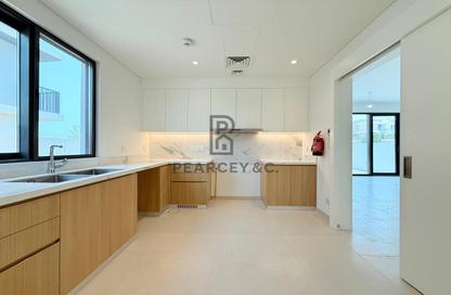 Townhouse - 4 - 5 for rent in Jebel Ali Village Townhouses - Jebel Ali Village - Jebel Ali - Dubai Townhouse - 4 - 5 for rent in Jebel Ali Village Townhouses - Jebel Ali Village - Jebel Ali - Dubai