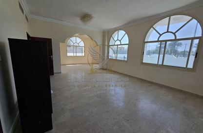 Villa - 5 Bedrooms - 6 Bathrooms for rent in Sharqan - Al Heerah - Sharjah Villa - 5 Bedrooms - 6 Bathrooms for rent in Sharqan - Al Heerah - Sharjah