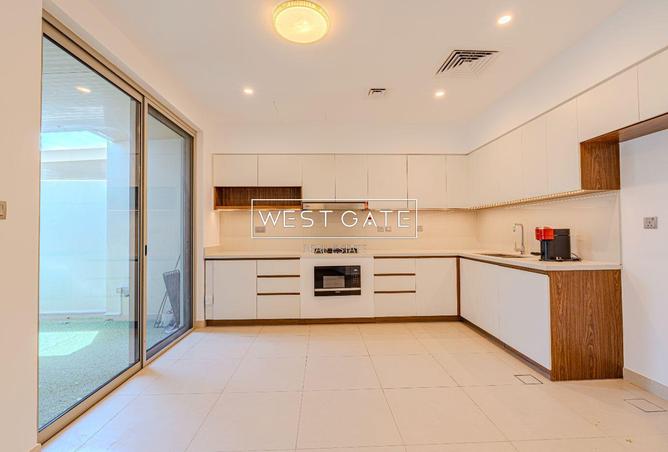 84901008 - Property Main Image