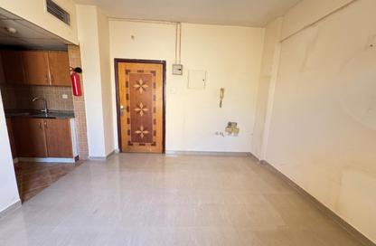 Apartment - Studio - 1 Bathroom for rent in Al Butina 9 Building - Al Butina - Sharjah