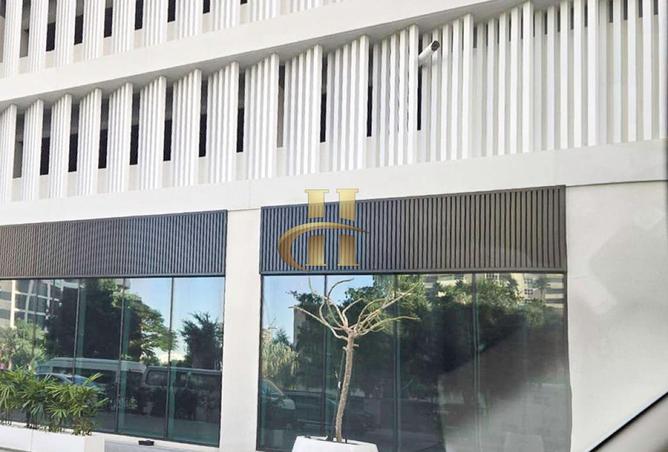 69511877 - صورة العقار 2