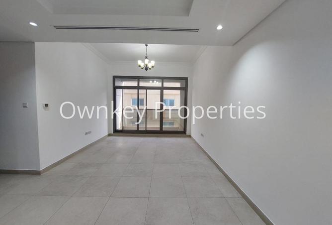 80676180 - Property Image 2