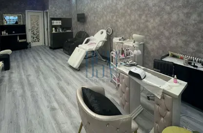 Shop - Studio for rent in JLT Cluster H - Jumeirah Lake Towers - Dubai