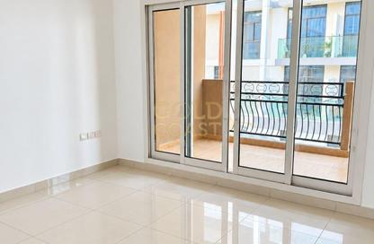 Villa - 4 - 5 for sale in Sunset Gardens - District 11 - Jumeirah Village Circle - Dubai Villa - 4 - 5 for sale in Sunset Gardens - District 11 - Jumeirah Village Circle - Dubai
